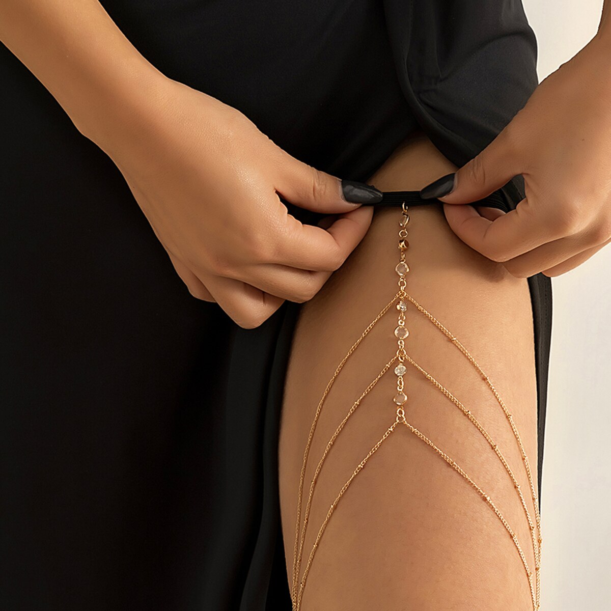Boho Elastic Band Crystal Leg  - Body Jewelry Thigh Chain review and price